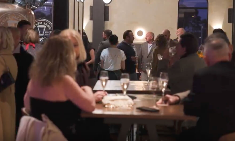 Busy dining room in a pub